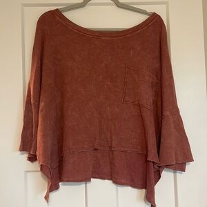 red oversized altar’d state tshirt, size medium